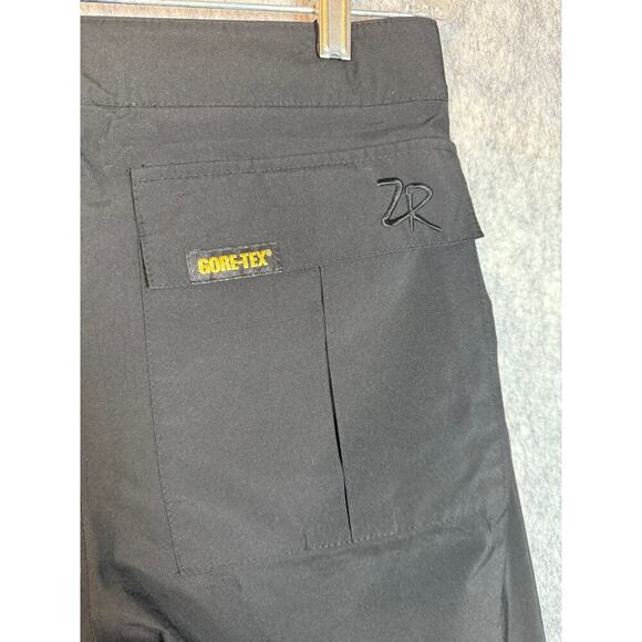 Zero Restriction Michelle Traveler Med GORE-Tex Convertible Ankle Zip Golf Pants - Picture 5 of 11
